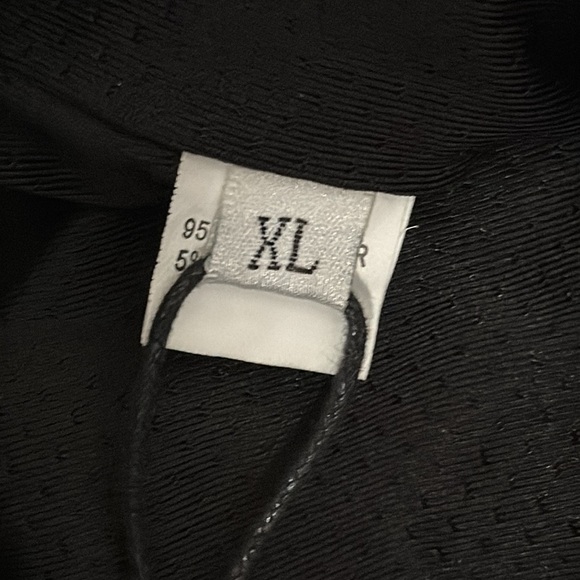 NWT breeze over black Sequin Women's Shorts. Size XL - Picture 4 of 5